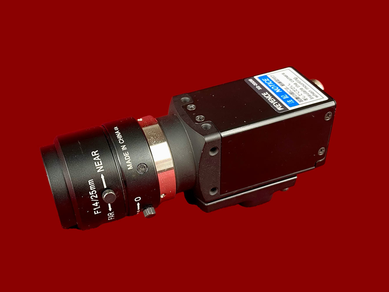 Keyence XG-200M XG industrial camera with lens F1.4/ f = 25mm