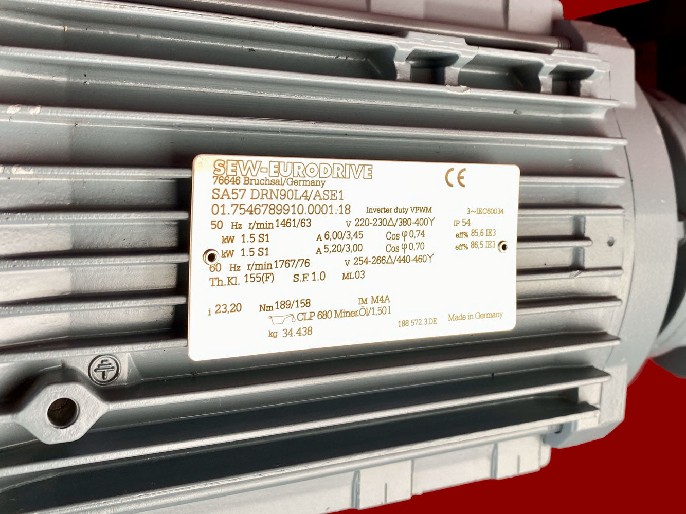 Sew-Eurodrive SA57 DRN90L4/ASE1 MOVIMOT sonsuz dişli motor